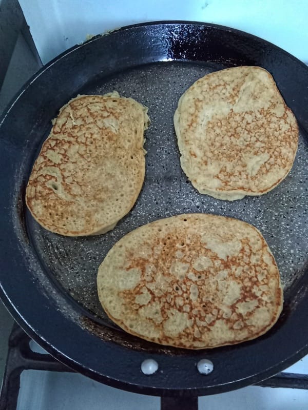 Banana Oat Pancakes